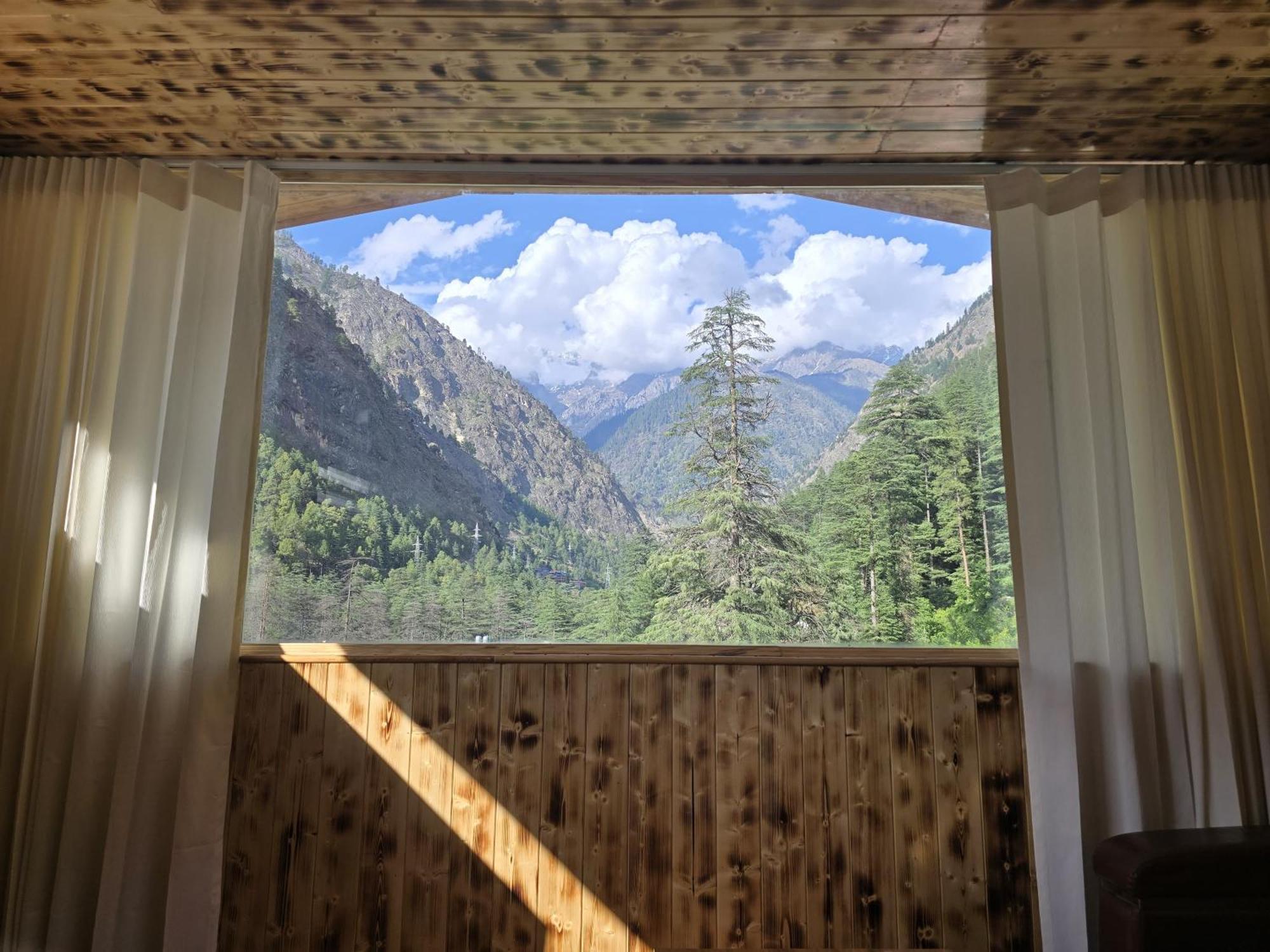 The Hillside Hotel Kasol Luaran gambar